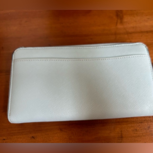Kate Spade Wallet - Picture 3 of 7